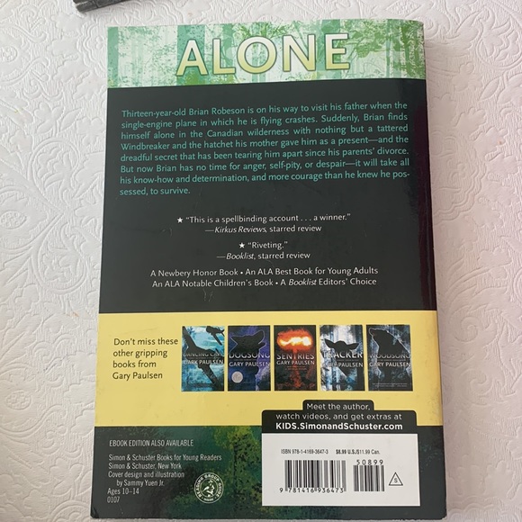 Hatchet by Gary Paulsen - Picture 2 of 2